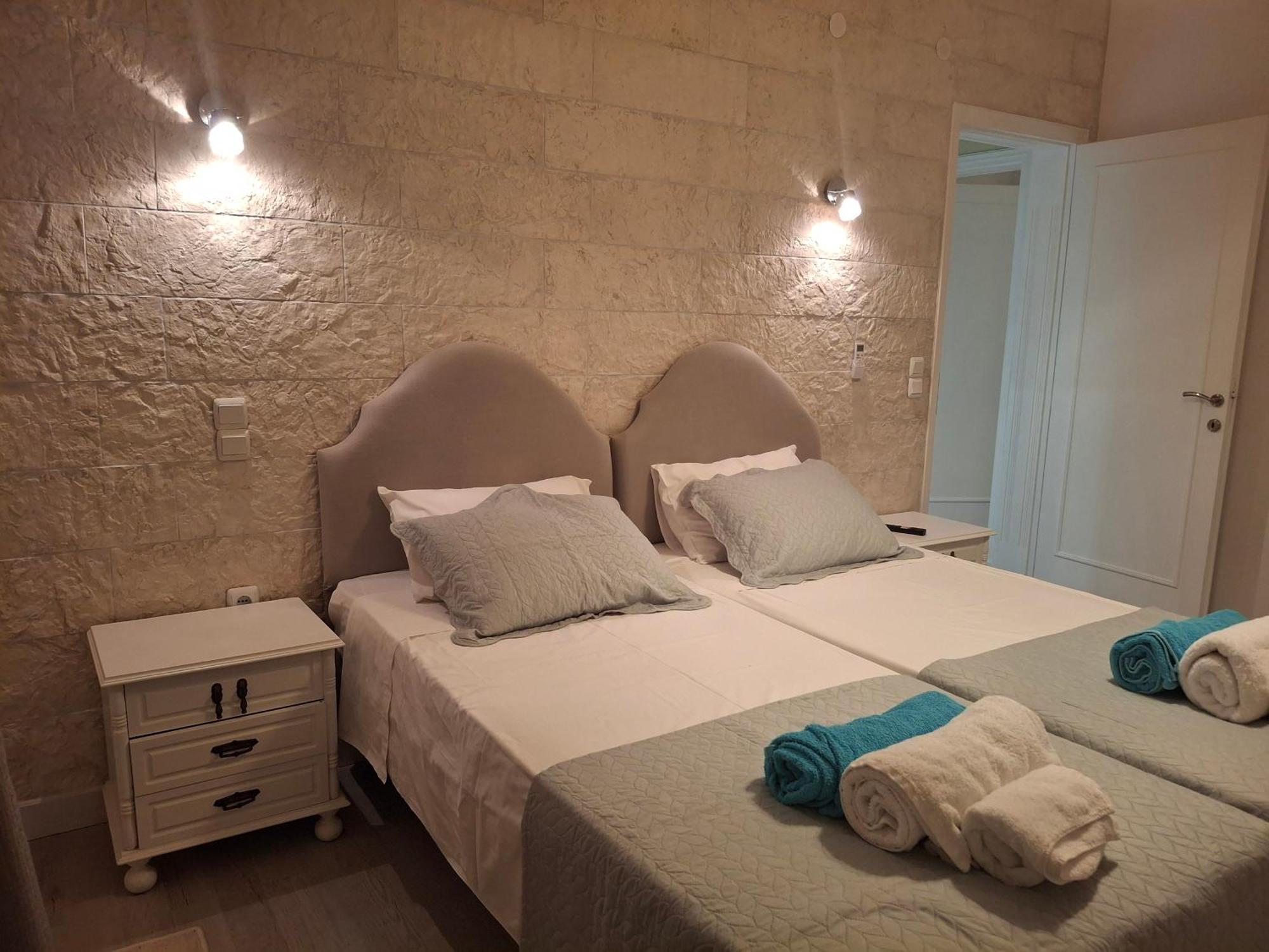 Sousouro House Apartment Kassiopi